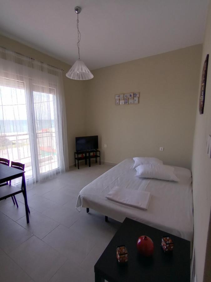 Katerina Apartment Nea Plagia Dış mekan fotoğraf