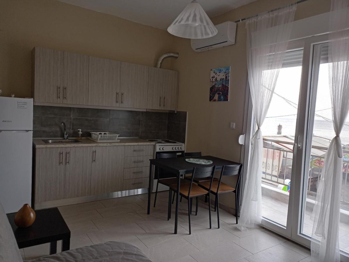 Katerina Apartment Nea Plagia Dış mekan fotoğraf