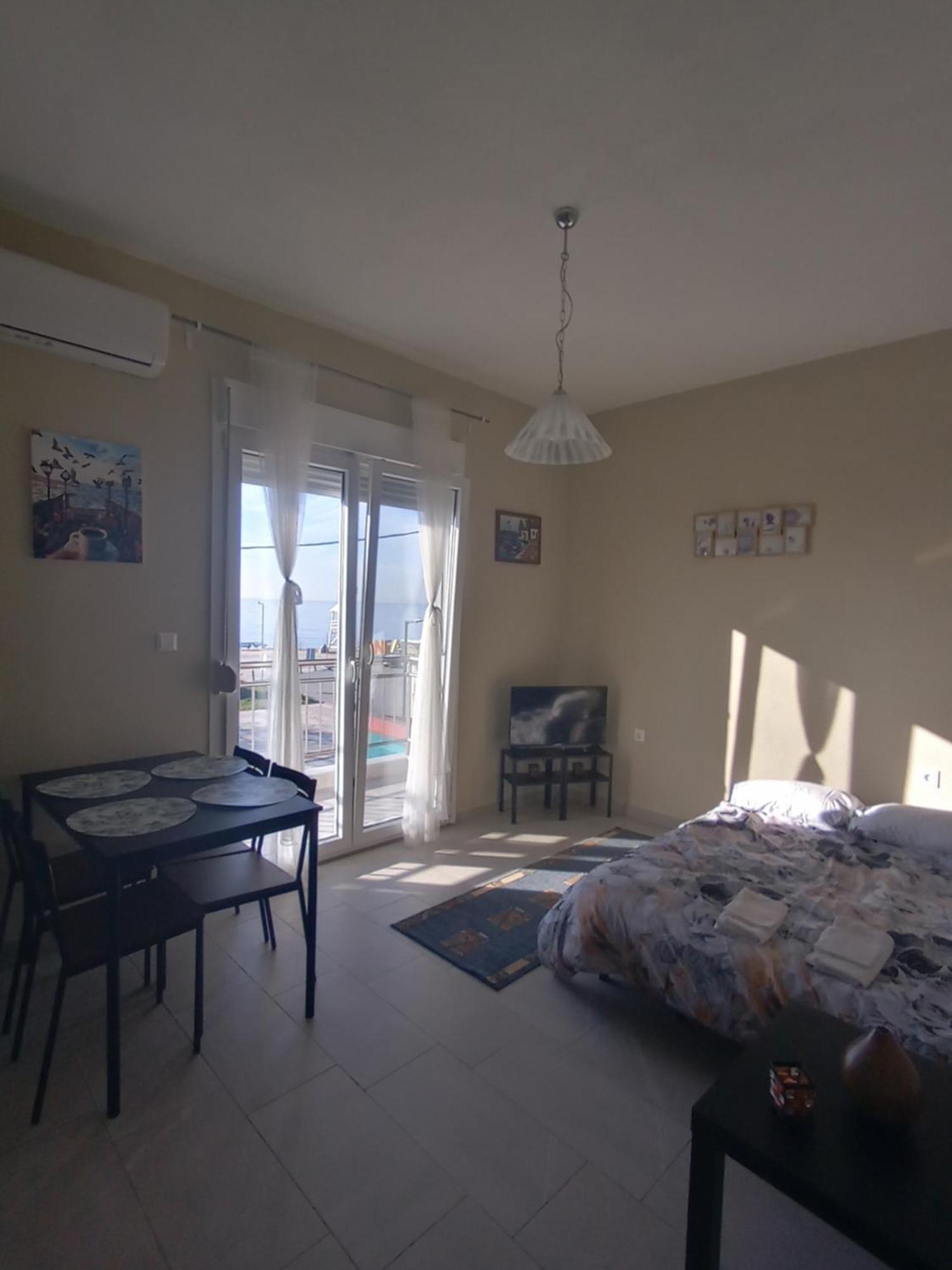 Katerina Apartment Nea Plagia Dış mekan fotoğraf